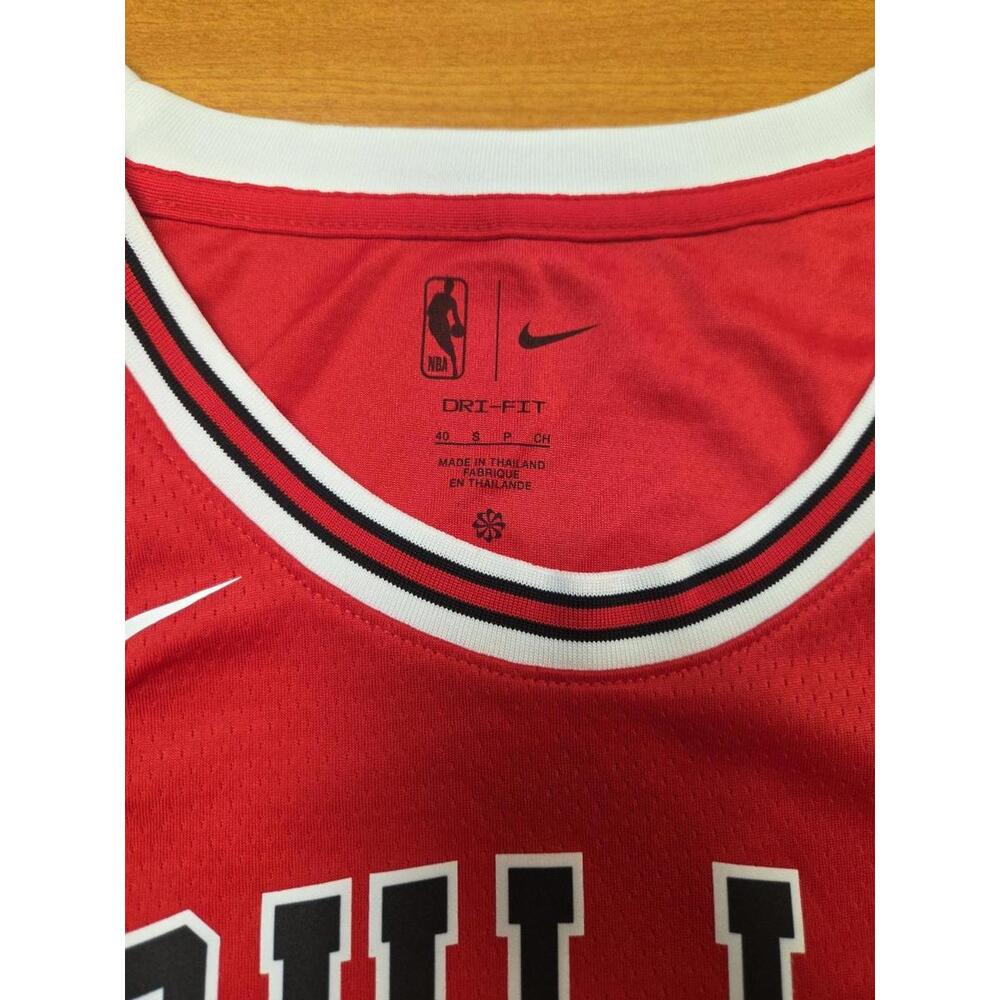 Nike DeMar DeRozan Chicago Bulls Red Icon Swingman Jersey Sz 40 100% Authentic - Picture 4 of 6